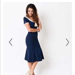 Stop Staring! 1930s Olive & Lace Cap Railene Dress